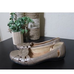 Life Stride Tan Flats Size 7